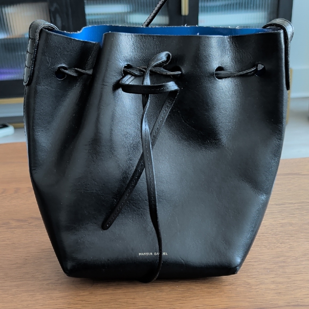 Black Leather Drawstring Bag (Black W/ Blue Interior)